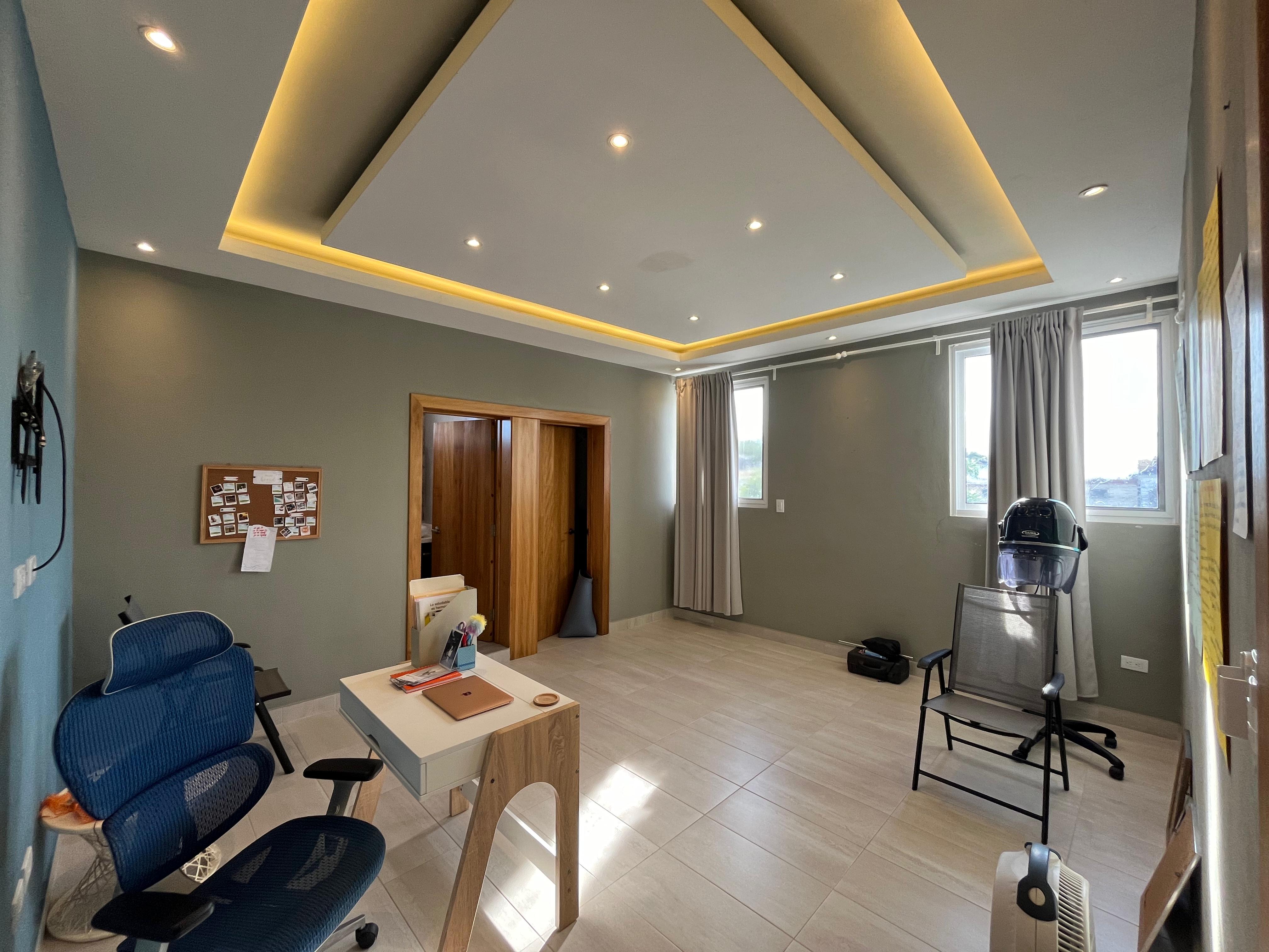 casas - CASA EN VENTA PRÓXIMO AL JARDIN BOTÁNICO, SANTIAGO. 1