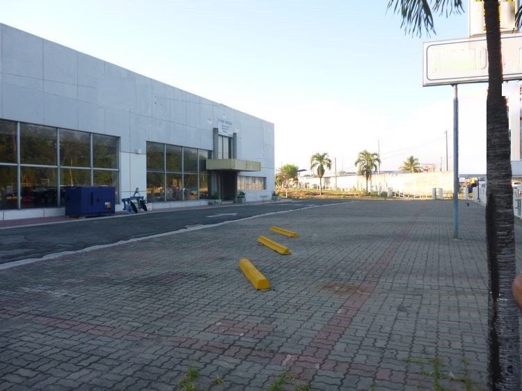 solares y terrenos - Terreno en venta en la Avenida Luperón 3