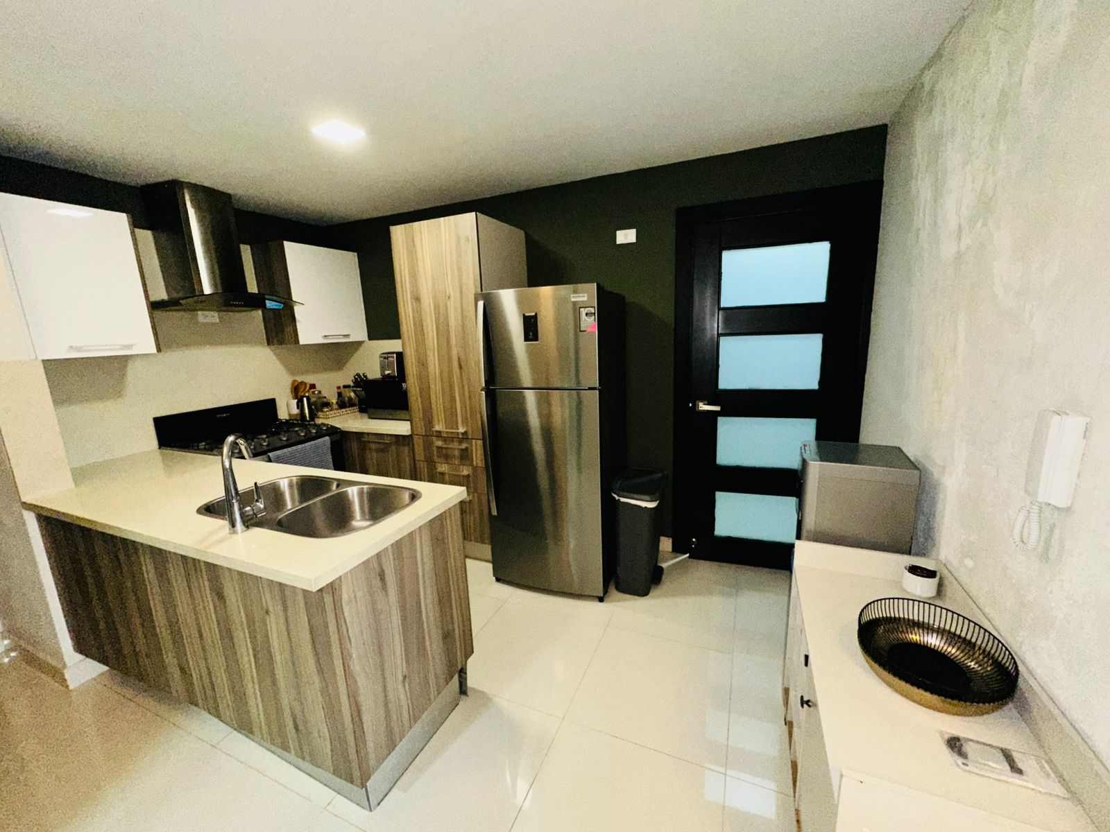 apartamentos - apartamento amueblado de 2 Hab en venta en Paraiso 5