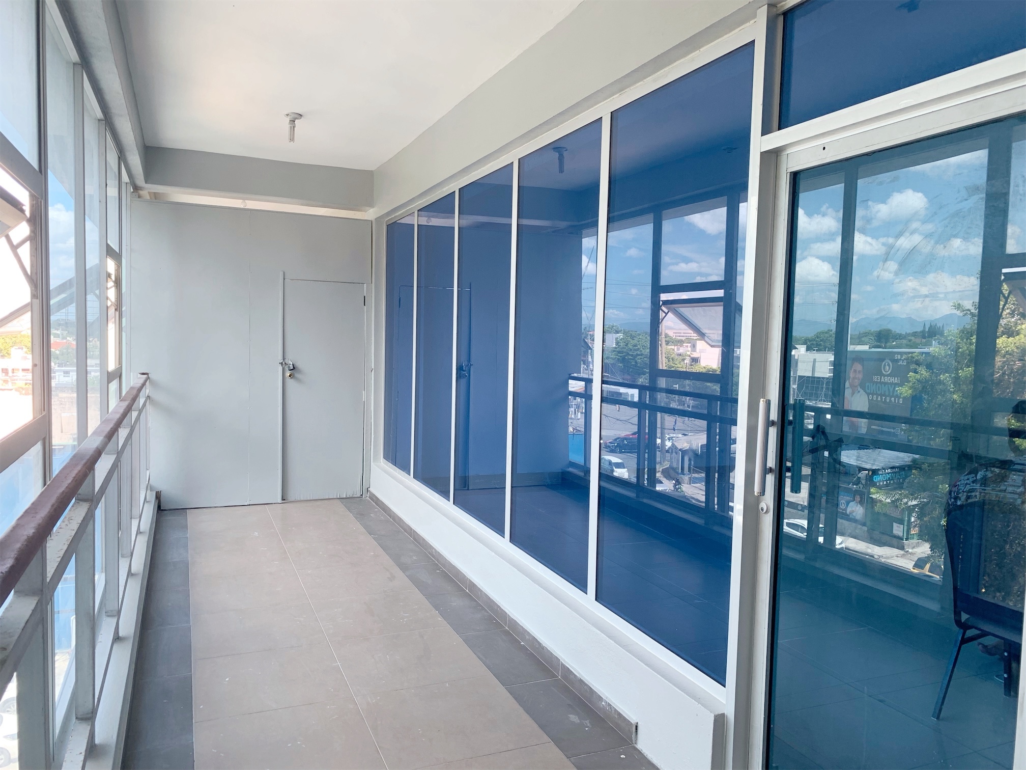 oficinas y locales comerciales - Local en venta en Arroyo hondo 3