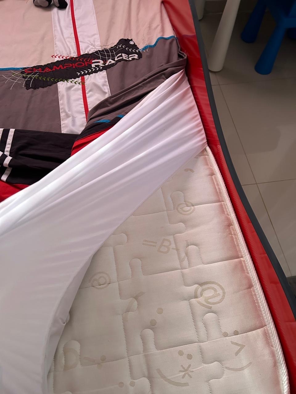 muebles y colchones - Cama de carro para niños con colchón 3