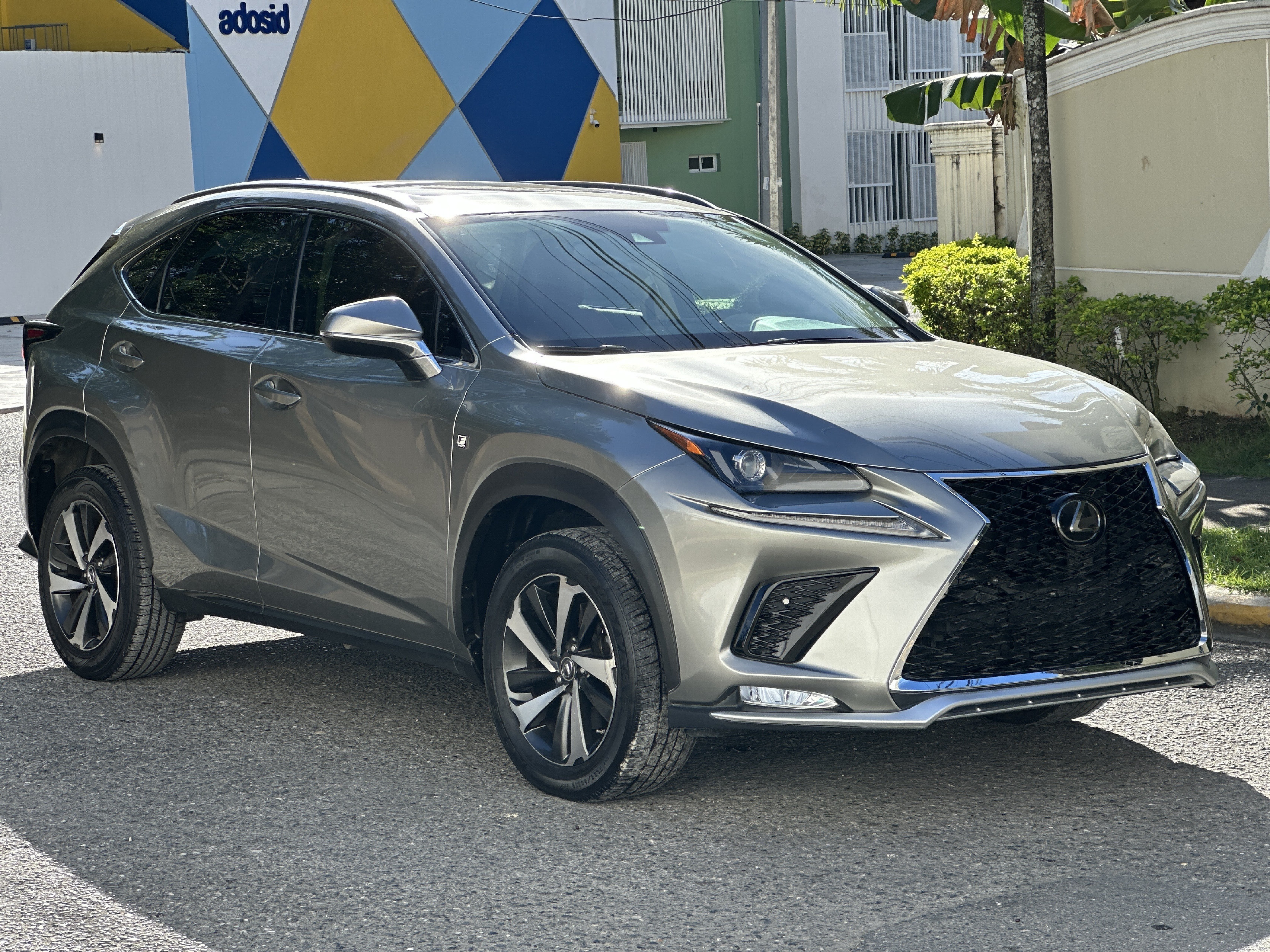 carros - Lexus NX300 2020 
 1