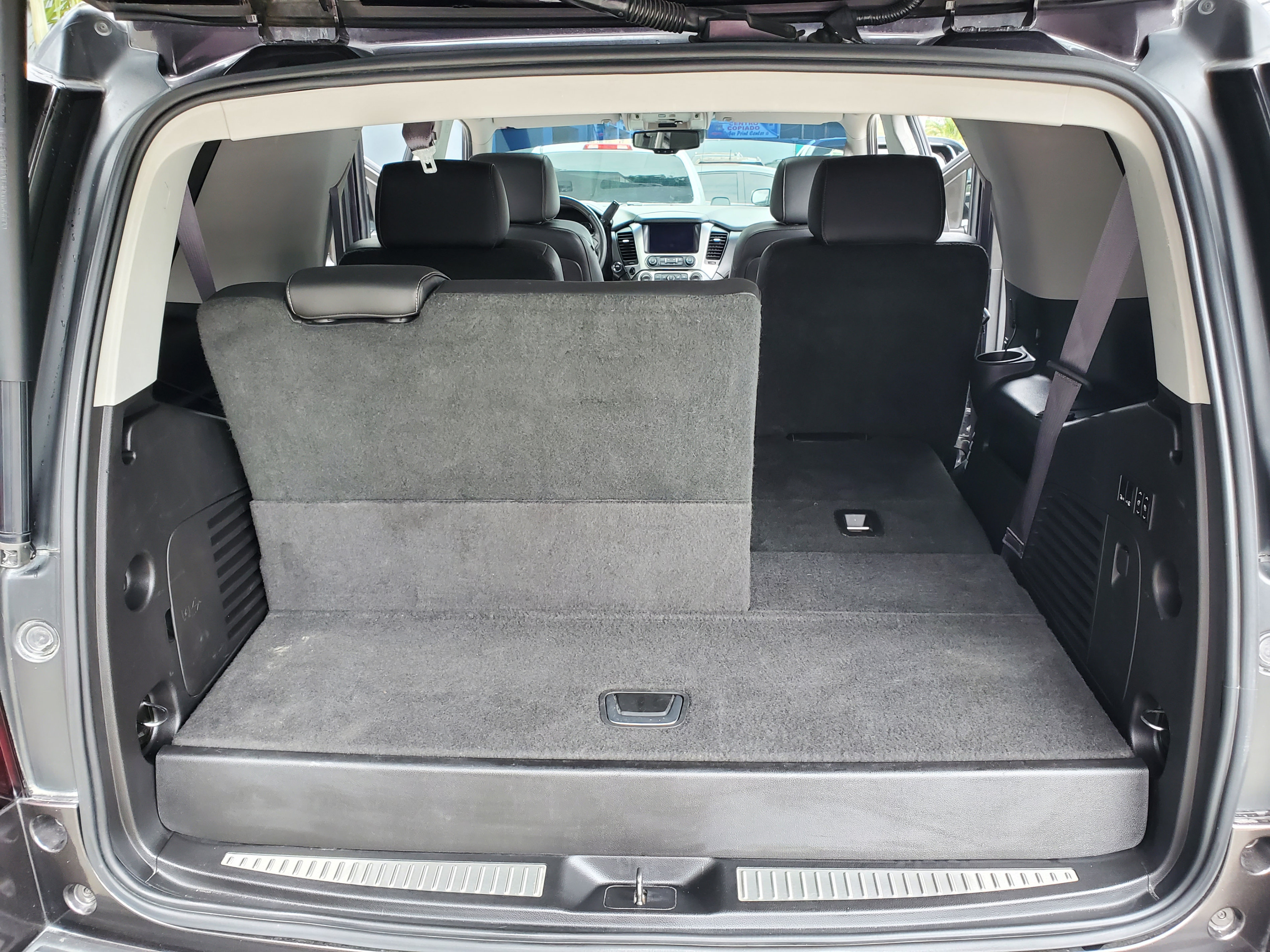 jeepetas y camionetas - Chevrolet Tahoe LTZ 4x4 2015  8