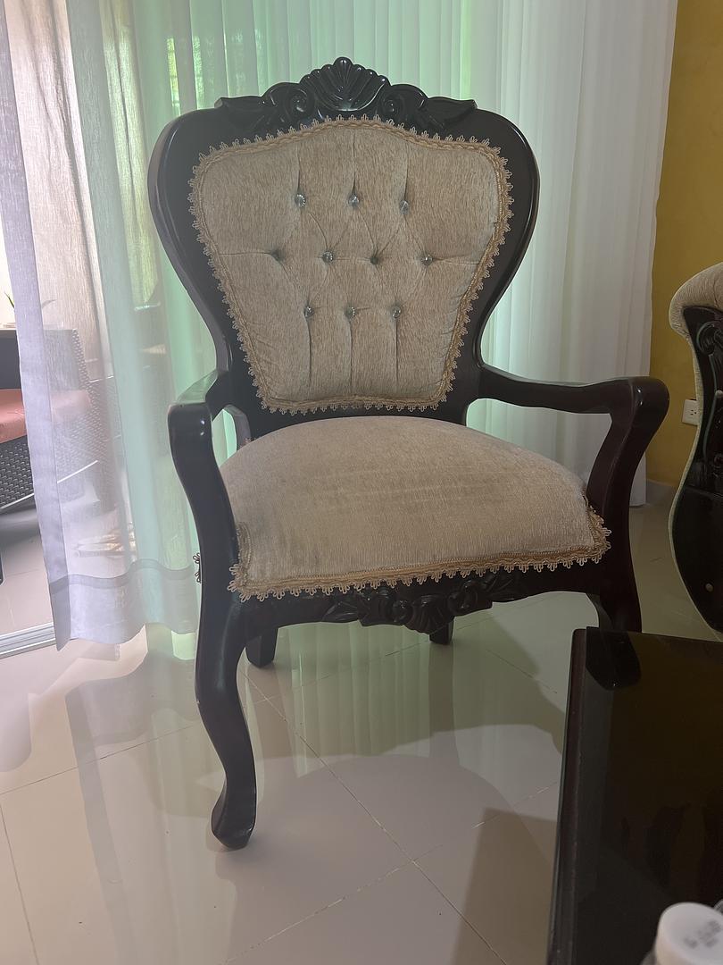 muebles y colchones - se venden muebles 30,000 y repisa en caoba 17,000 3