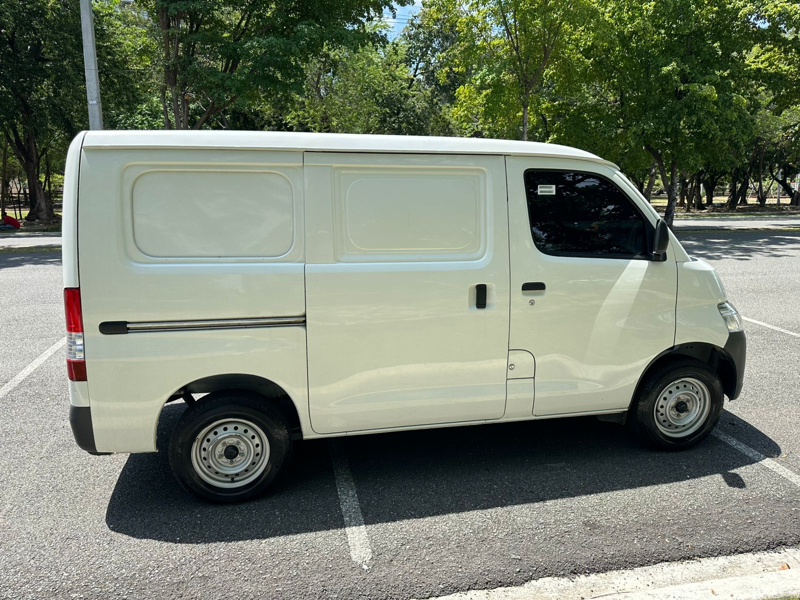 jeepetas y camionetas - TOYOTA LITE ACE 2023 - SOLO 1,894 KM 3