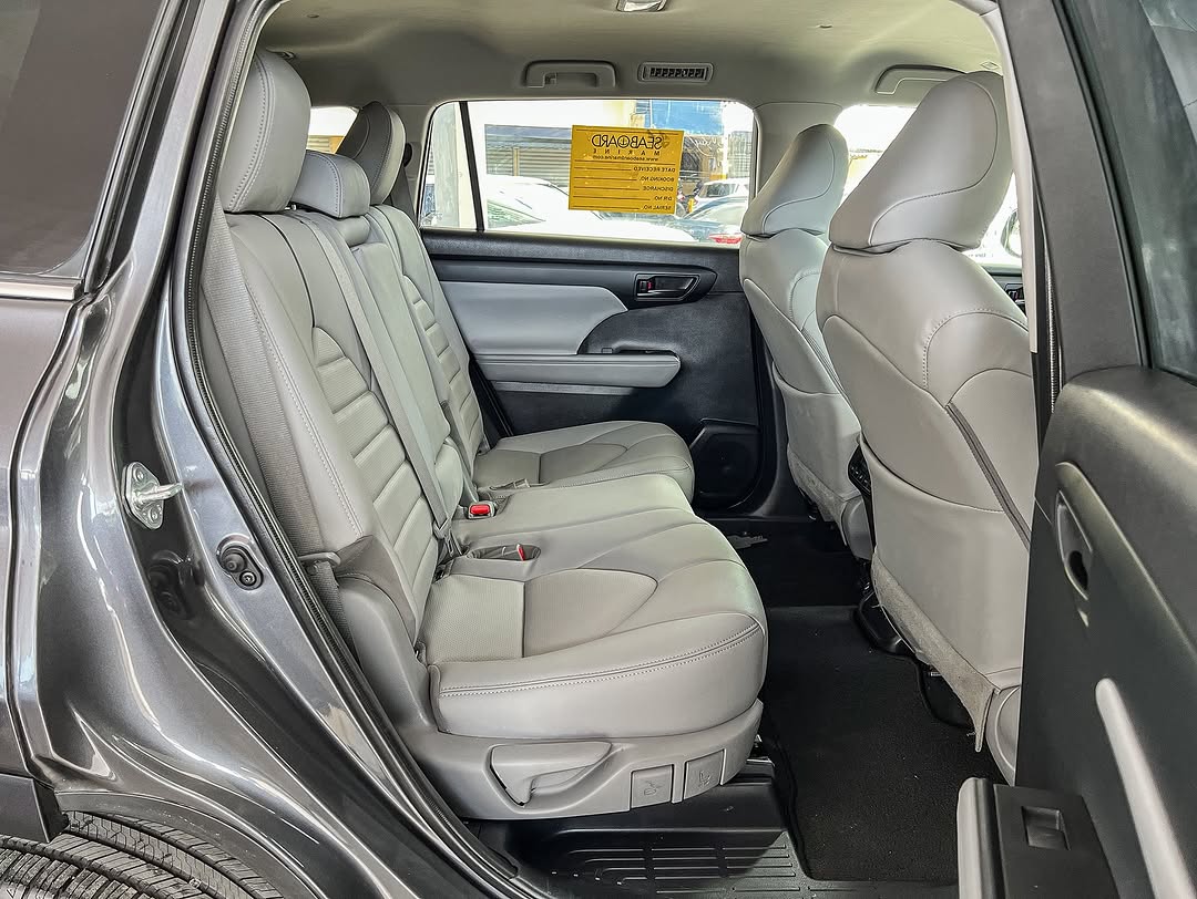 jeepetas y camionetas - TOYOTA HIGHLANDER LE PLUS 2021❗️

Motor de 6 cilíndros 3.5L
Sistema ECO
 2