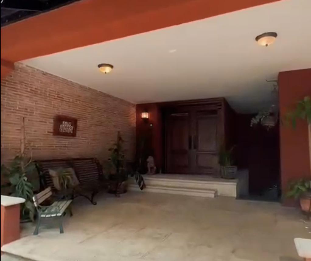 casas - Casa en Venta en Arroyo Hondo, 6 habitaciones 2