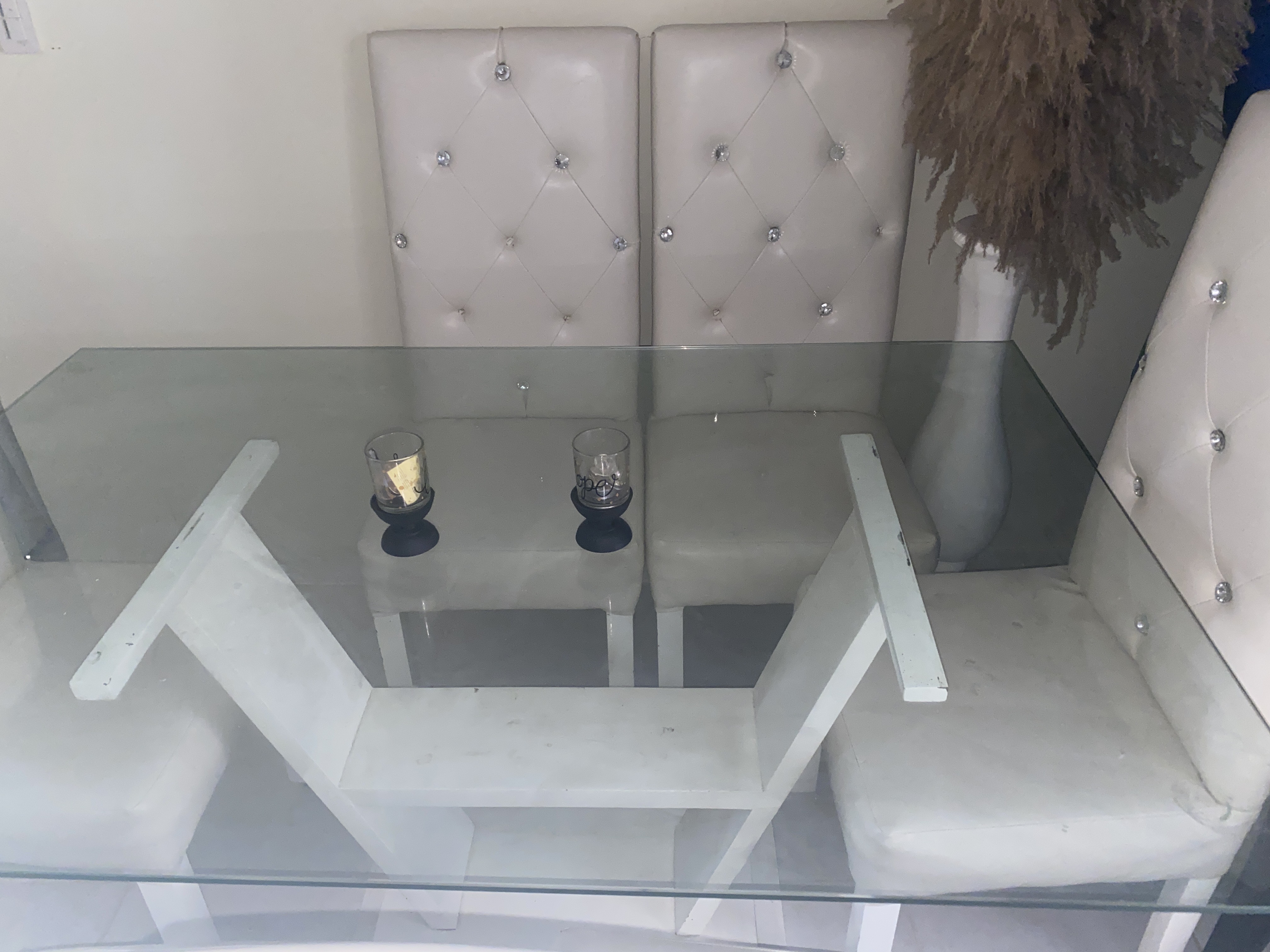 muebles y colchones - Mesa de 6 sillas en pino tratado  2