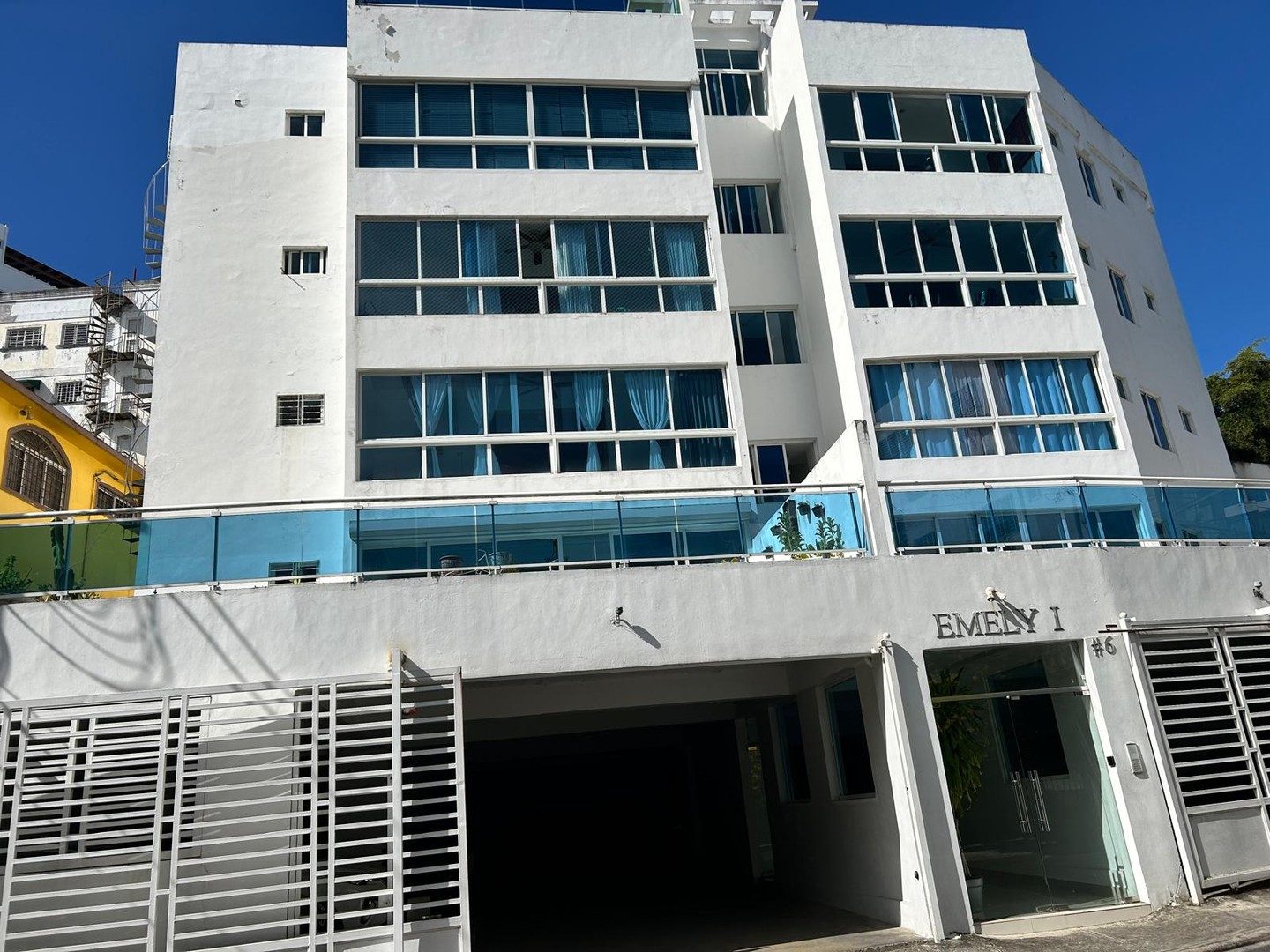 apartamentos - VENTA DE OPORTUNIDAD (APARTAMENTO) SANTO DOMINGO OESTE 0