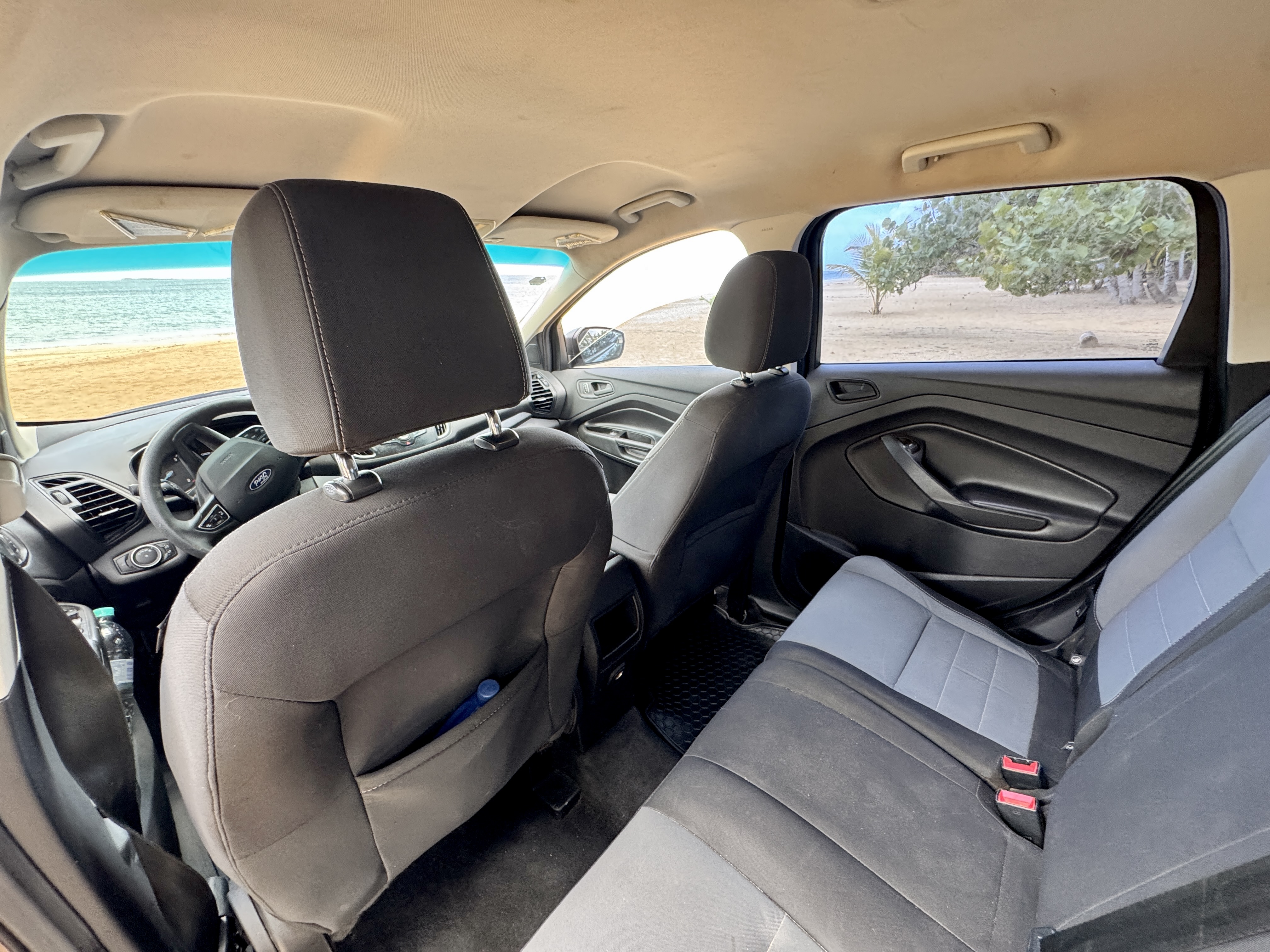 jeepetas y camionetas - Ford Escape 2017 Buen mantenimiento  3