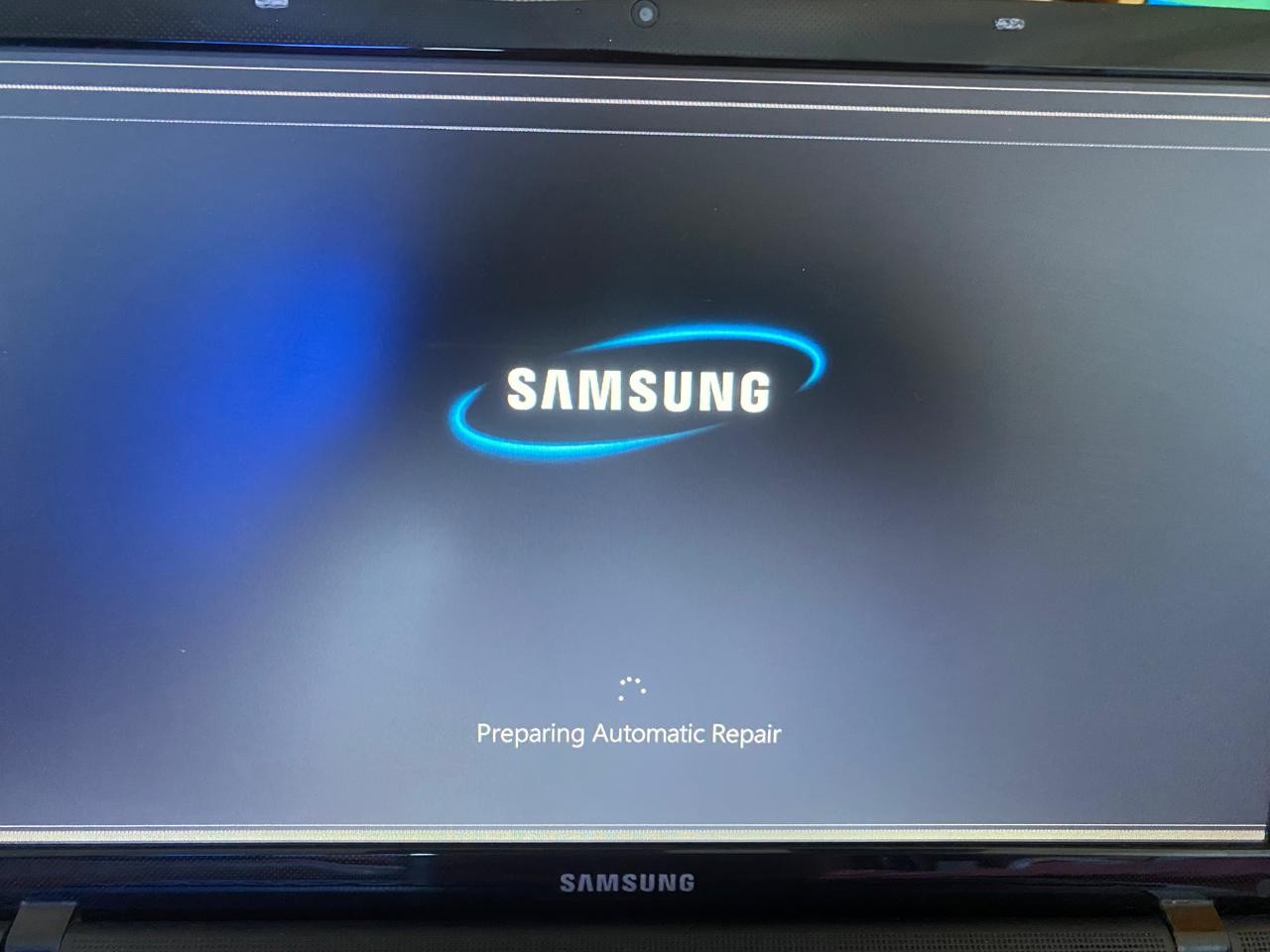 computadoras y laptops - SAMSUNG LAPTOP 15.6" ! NECESITA REPARAR ! 3