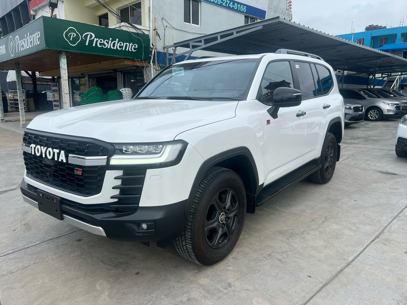 jeepetas y camionetas - Toyota Land Cruiser GR SPORT 2024