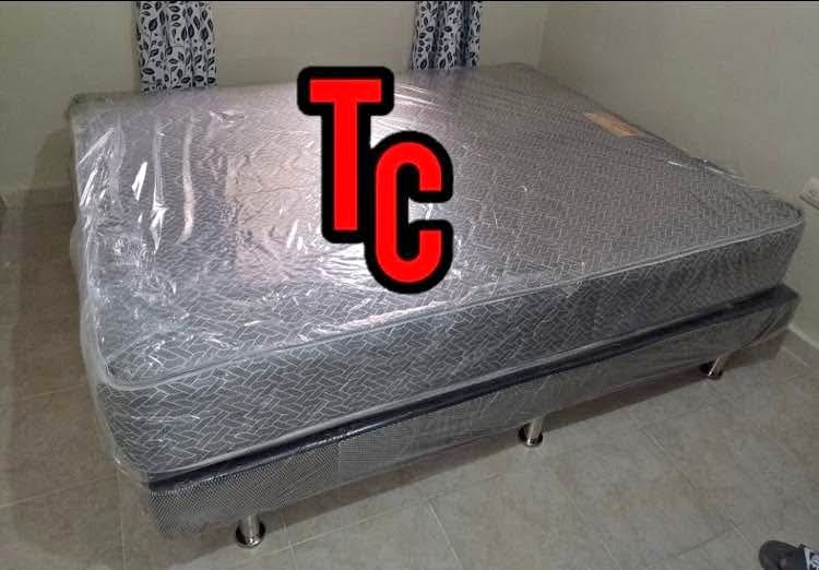muebles y colchones - base y colchon completo 54 pulgadas 0