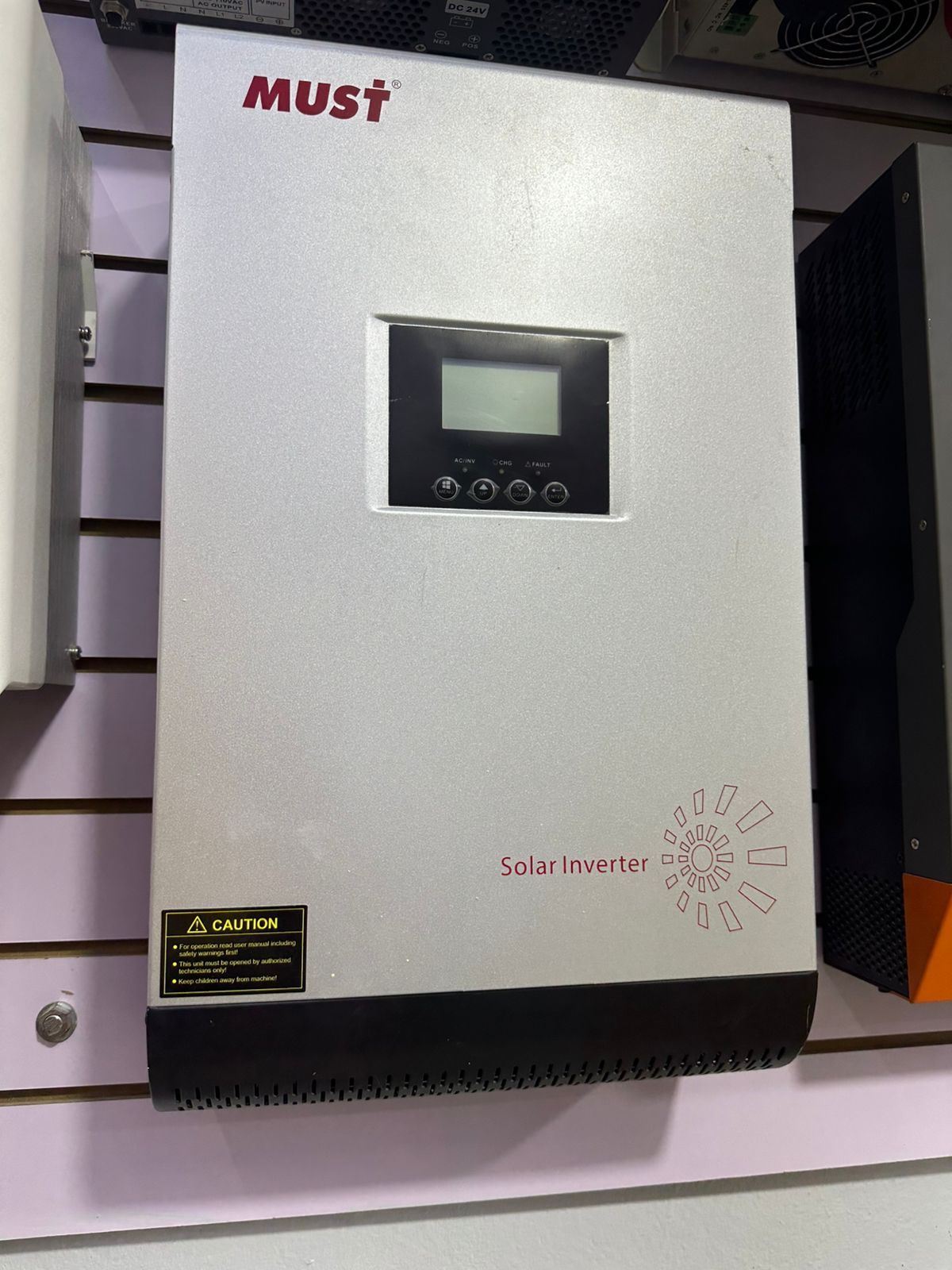 otros electronicos - INVERSOR SOLAR MUST - JACOBO SOLAR