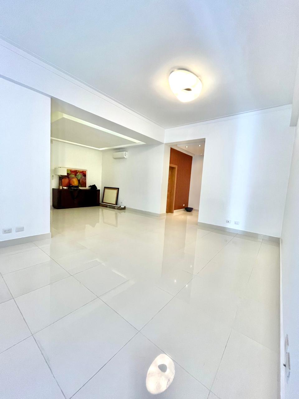 apartamentos - 📍La Esperilla. Precioso apto. En 2do piso  5
