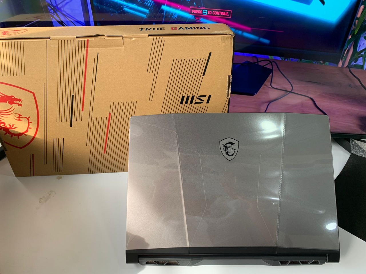computadoras y laptops - LAPTOP MSI PULSE 12UEK NUEVA 16 RAM RTX 3060 3