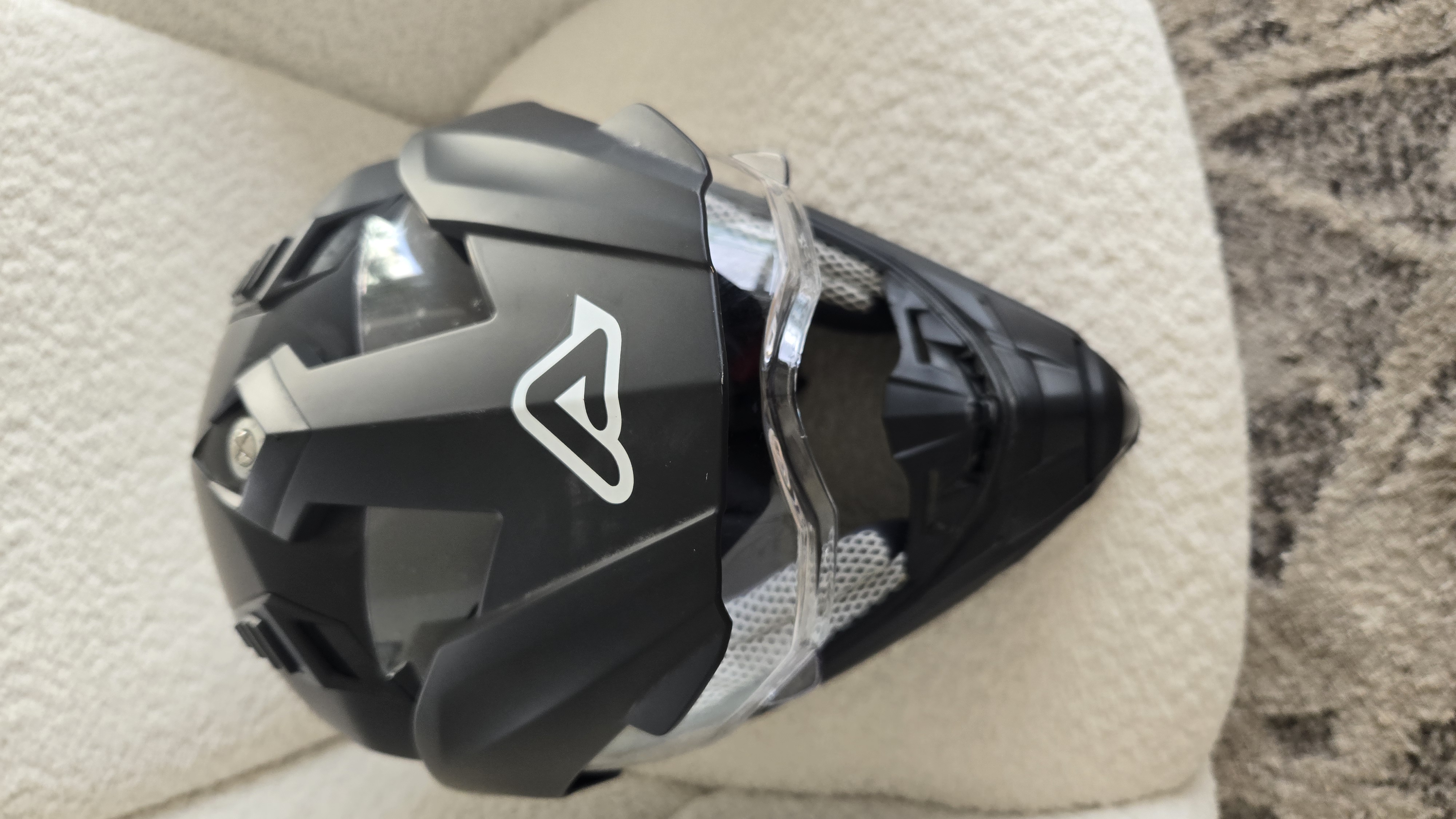 deportes - Cascos casi nuevos  1