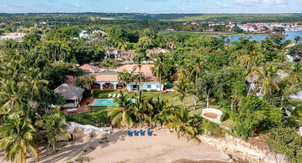 casas vacacionales y villas - Villa Exclusiva en Punta Águila – Casa de Campo 2