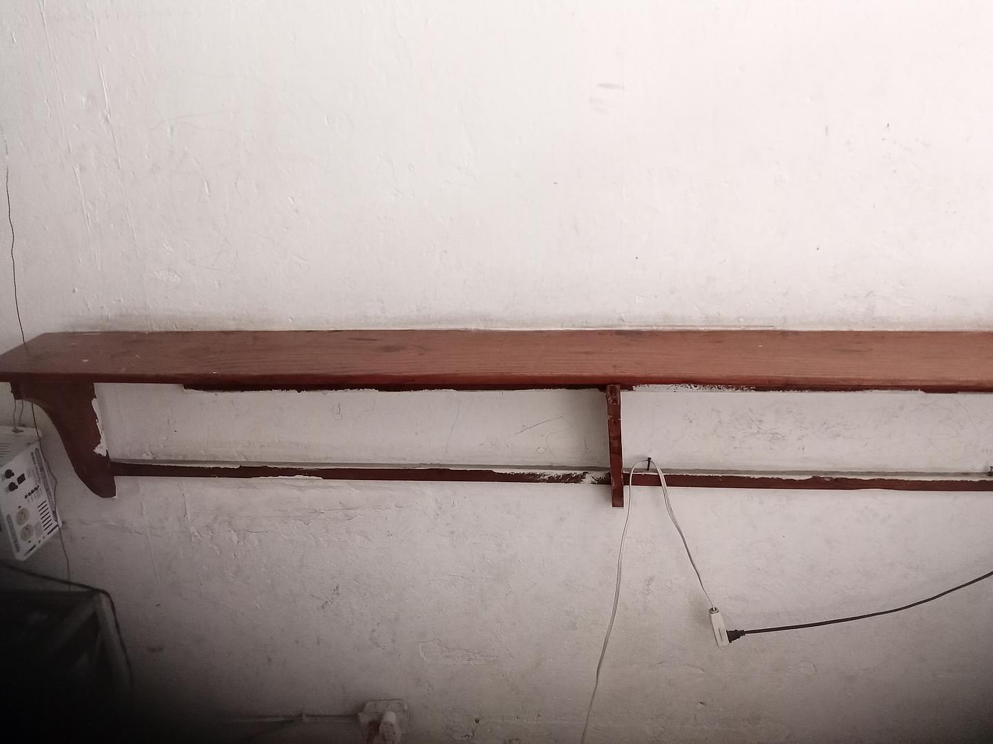equipos profesionales - se vende desayunador para cafetería en madera tratada 2
