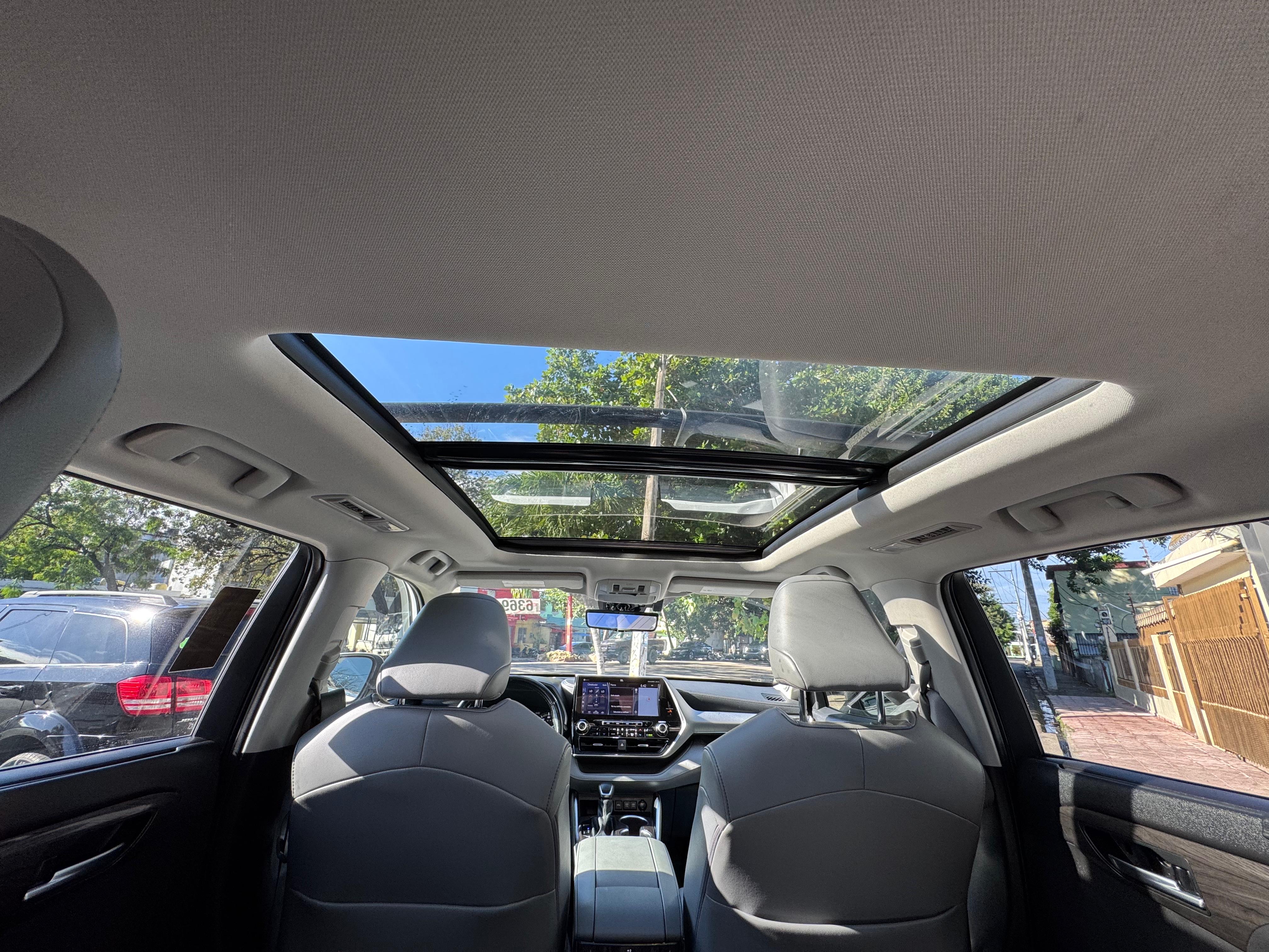 jeepetas y camionetas - TOYOTA HIGHLANDER 2021 8