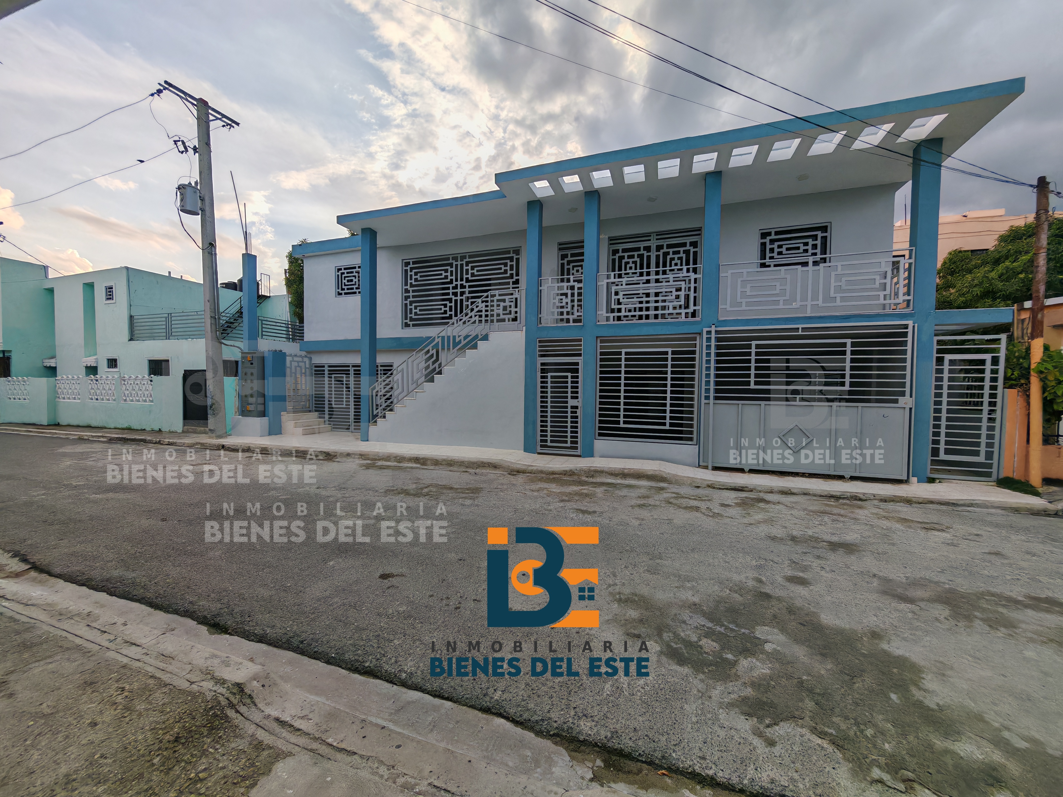 apartamentos - SE RENTA AMPLIO Apartamento en el Invi 1