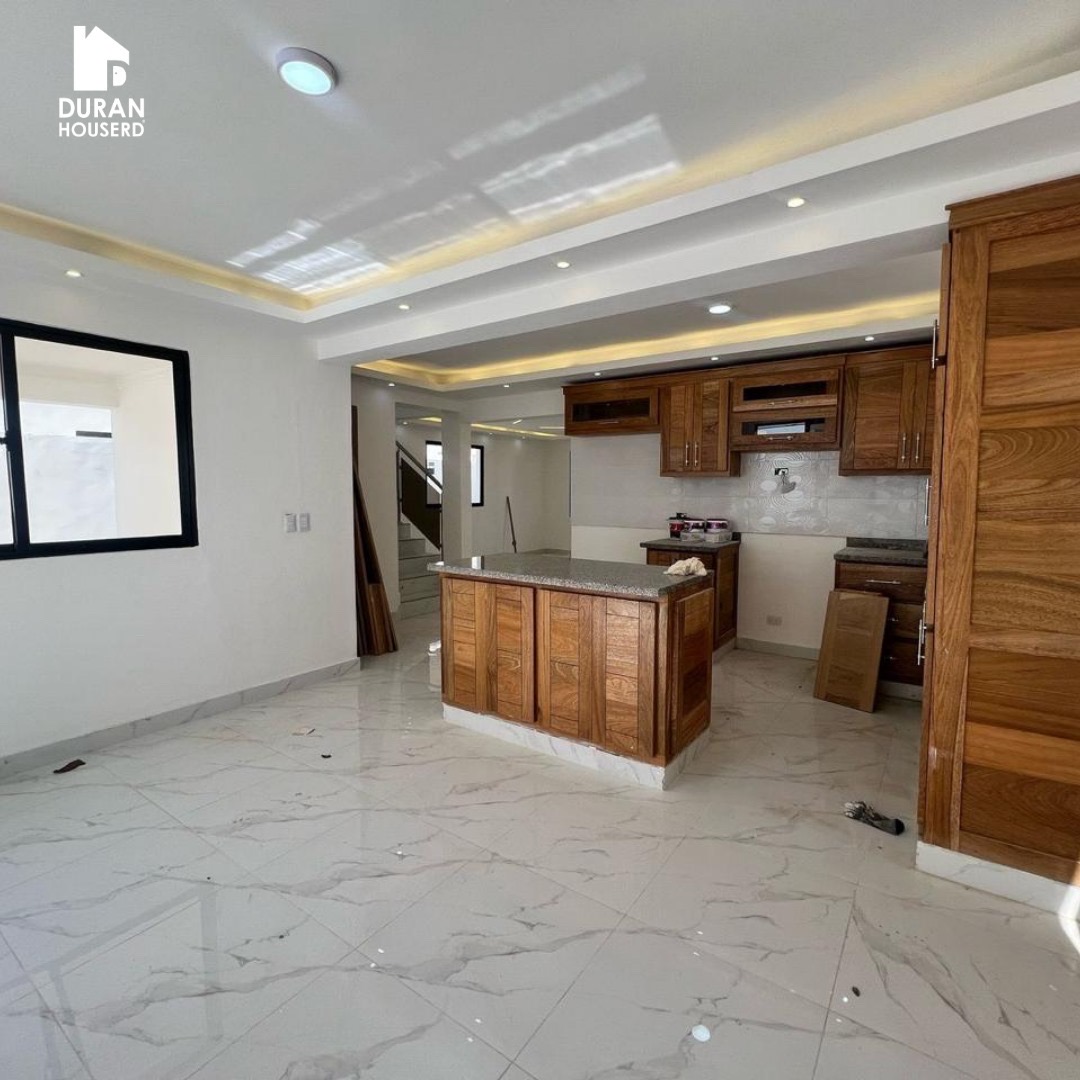 casas - venta de casa en la autopista de san isidro Santo Domingo este brisa oriental 9