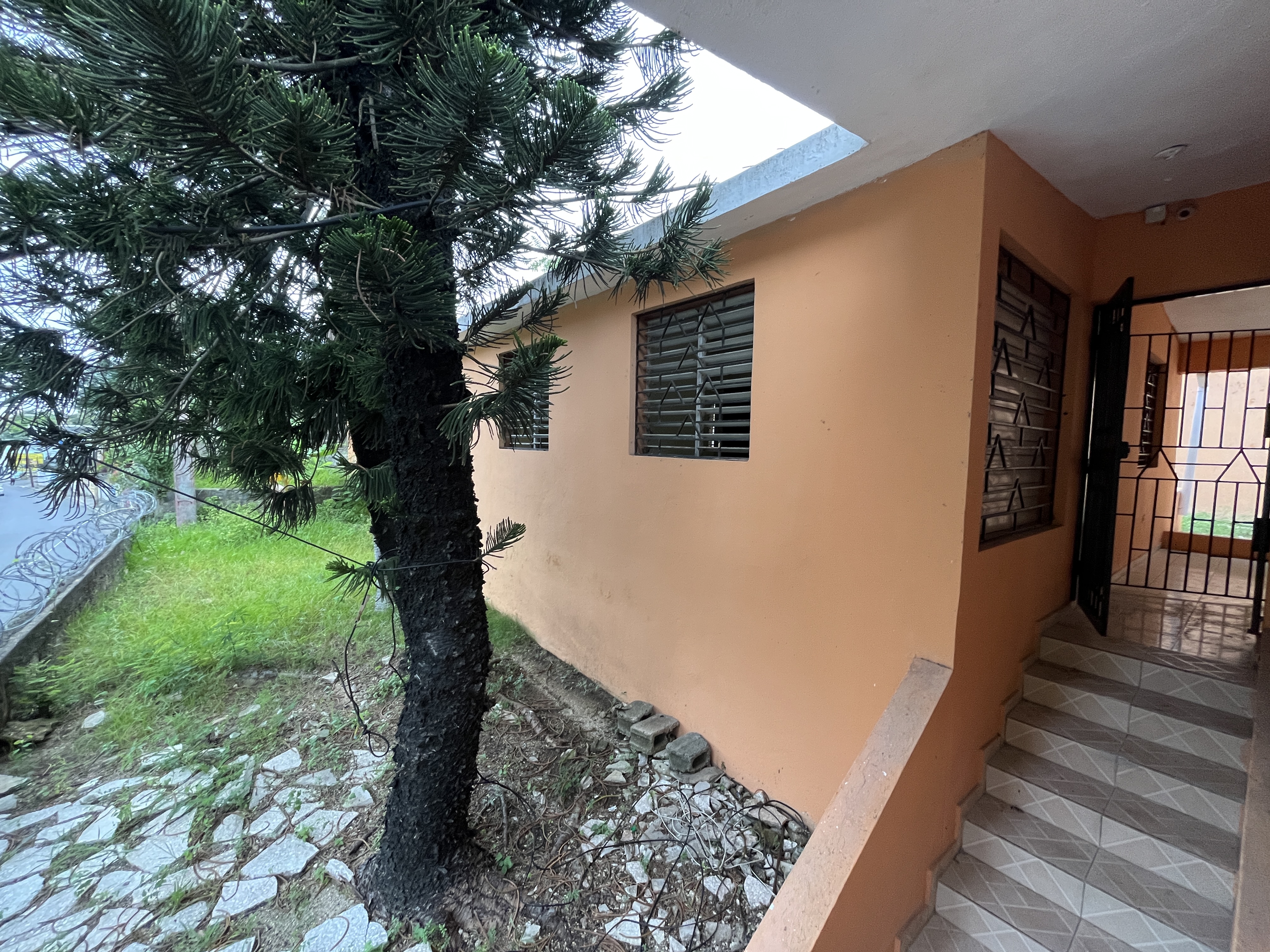 casas - Casa con 2 patios 4