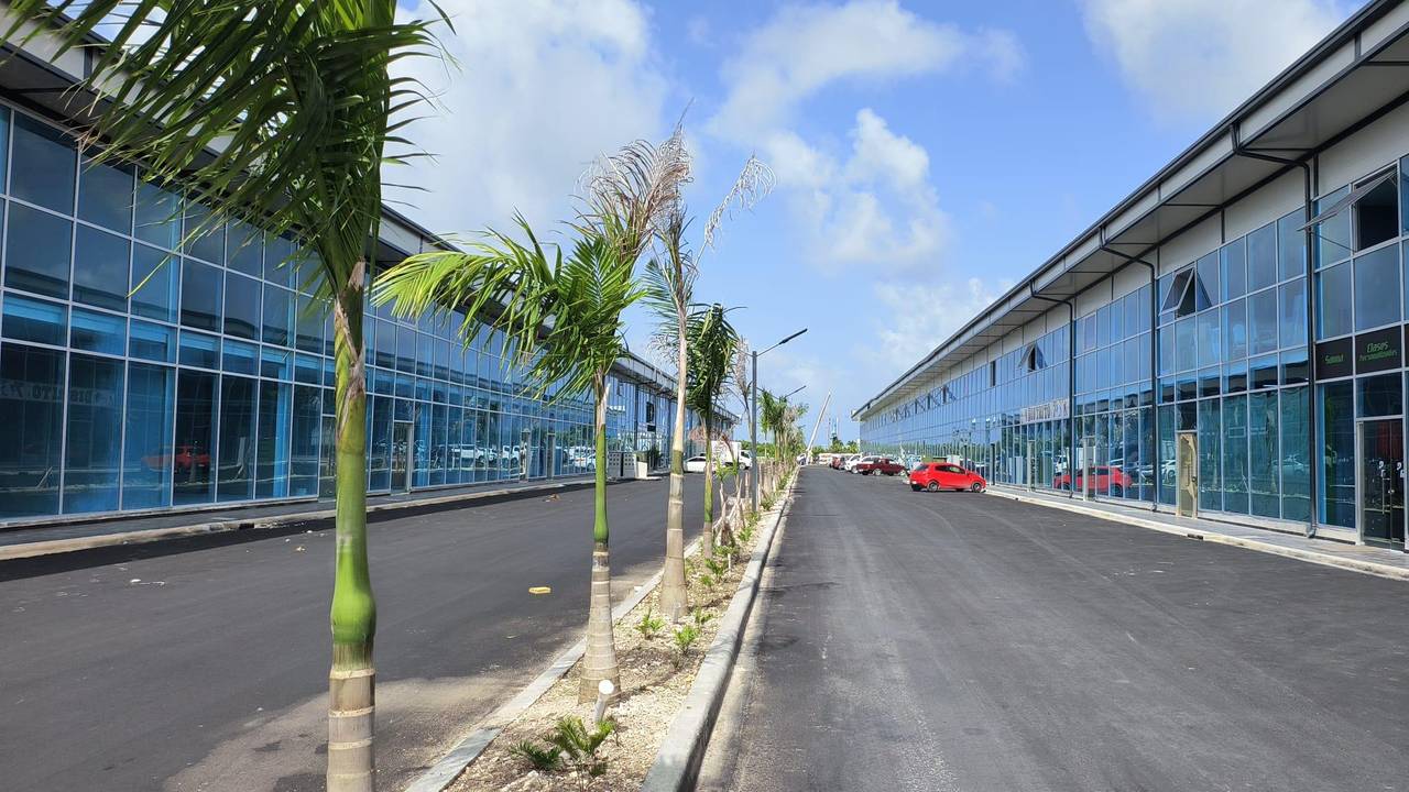 oficinas y locales comerciales - Naves y locales comerciales en alquiler 5