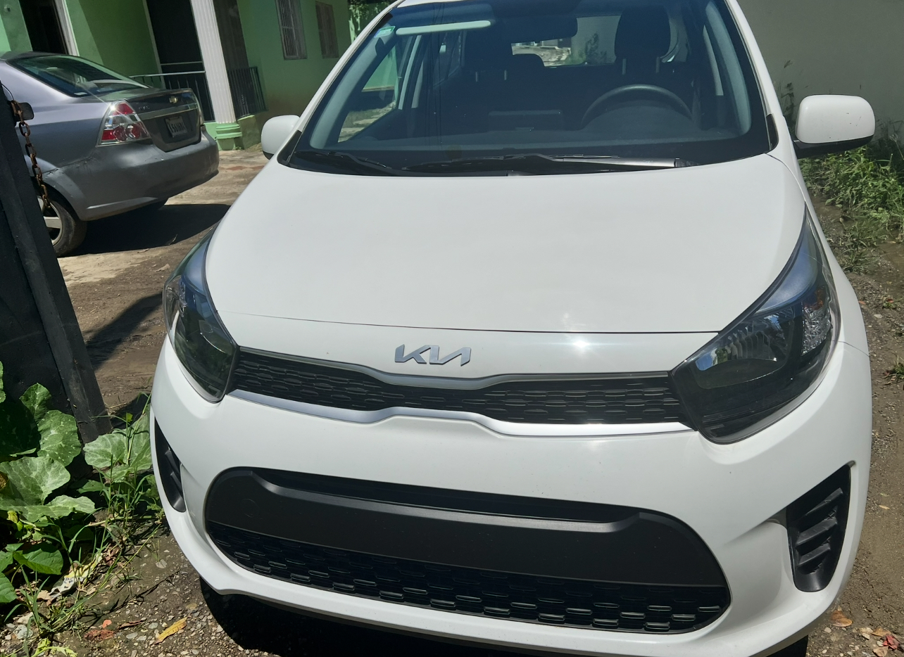 carros - Se vende Kia Picanto 2024 casi nuevo 