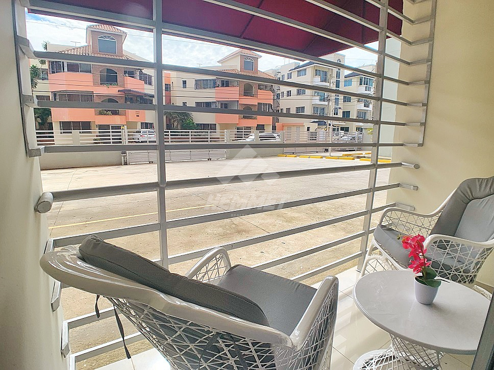 apartamentos - PRIMER PISO CENTRICO RENTA LOS LAURELES SANTIAGO 2