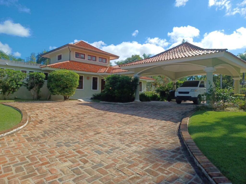 casas - 4120-VILLA EN SEA HORSE RANCH, CABARETE  0