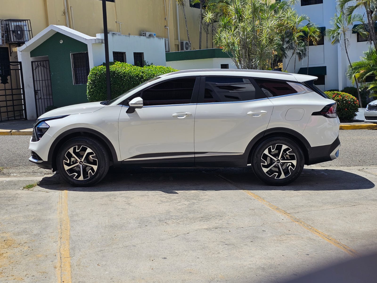 jeepetas y camionetas - kia sportage 2023 1