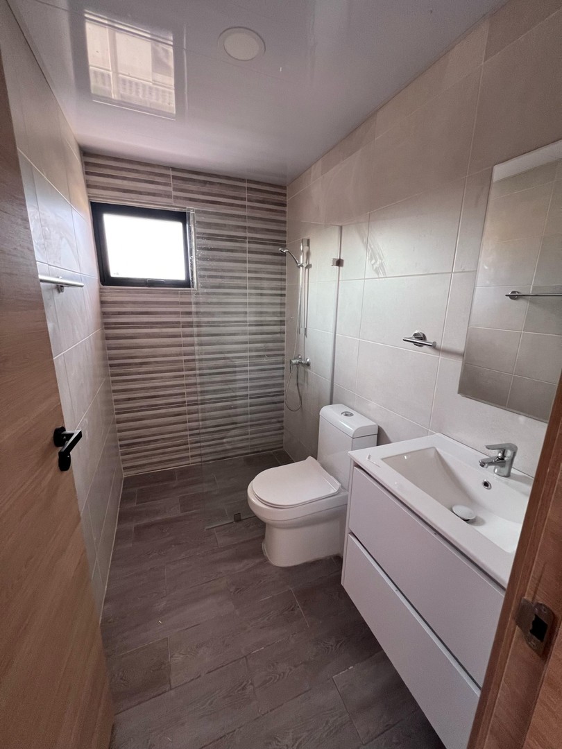 apartamentos - Apartamento Nuevo a Estrenar en Alquiler – Vacío
ZONA UNIVERSITARIA
USD1 ,200.00 7