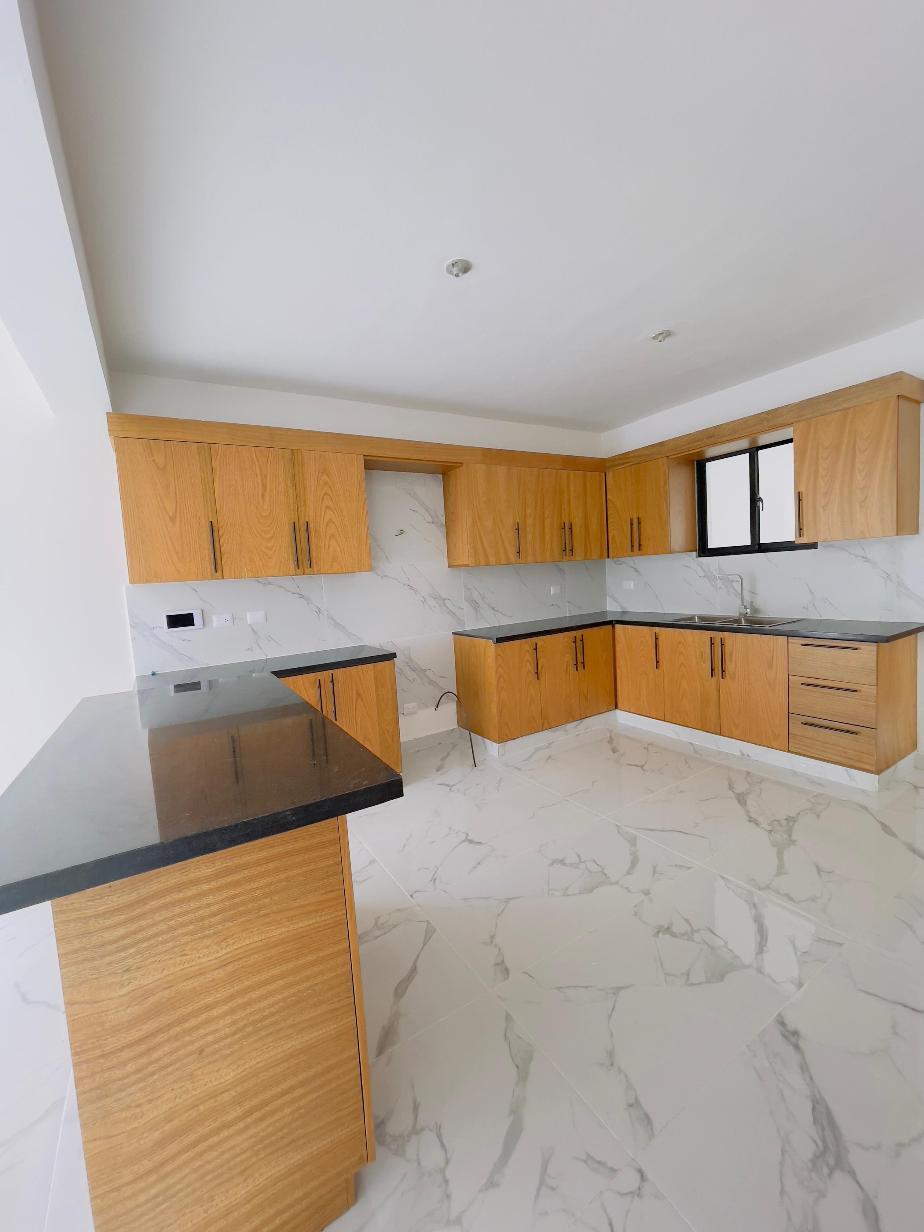 casas - CASA EN VENTA PROX. AL AEROPUERTO, SANTIAGO. 8