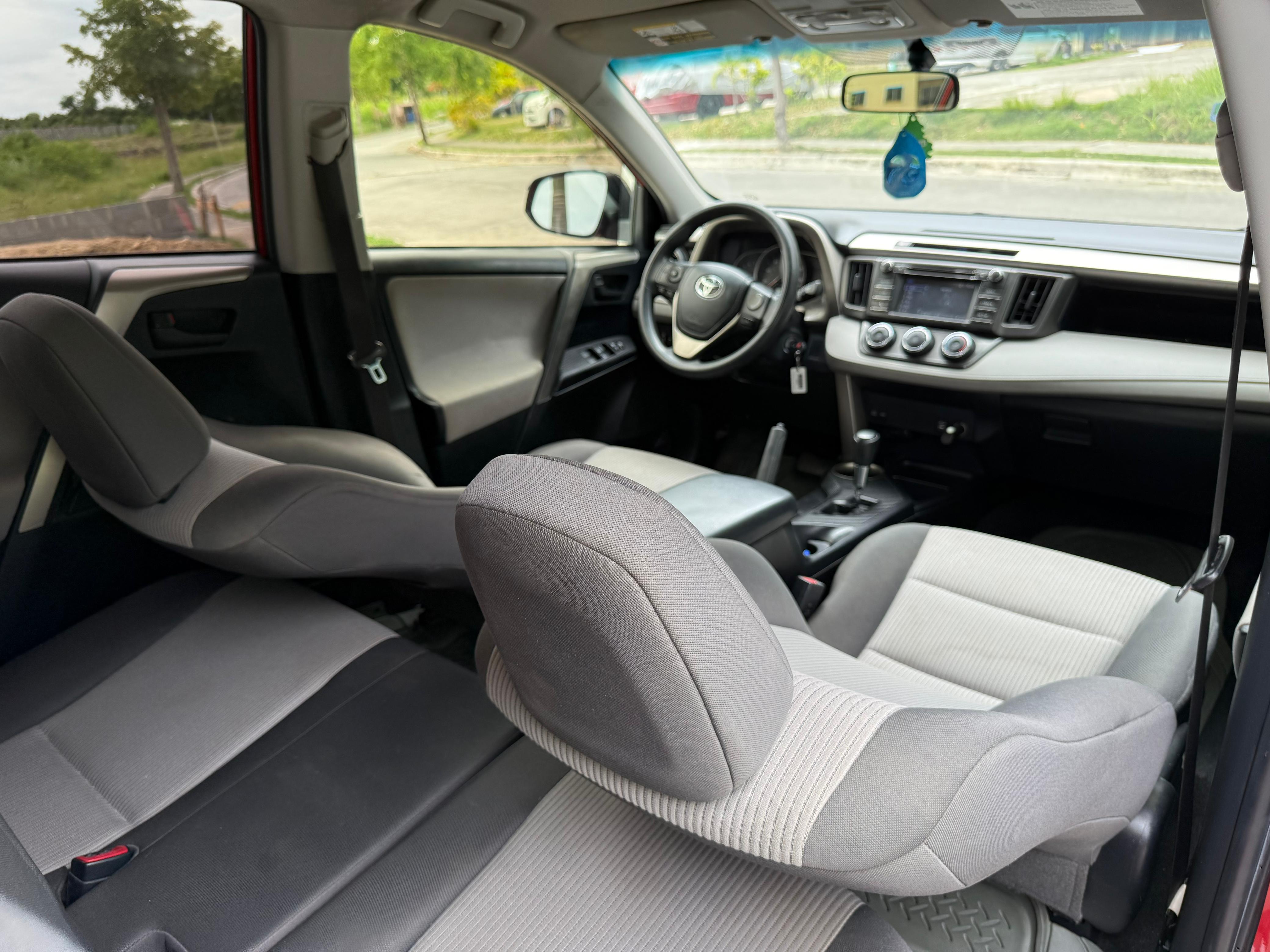 jeepetas y camionetas - Toyota rav4 2015 2