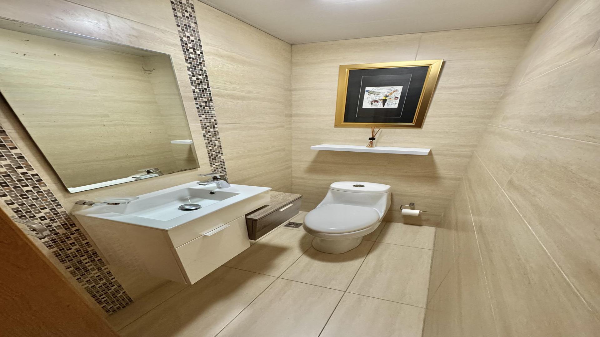 apartamentos - Apartamento Amueblado en Piantini 6