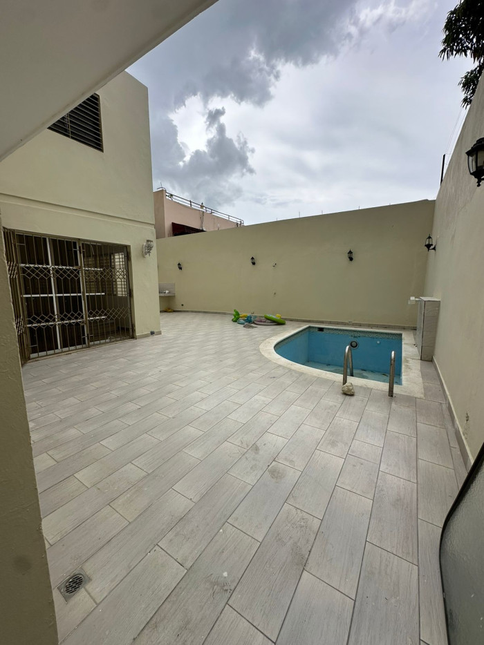 casas - Casa en Alquiler en la Castellana  1