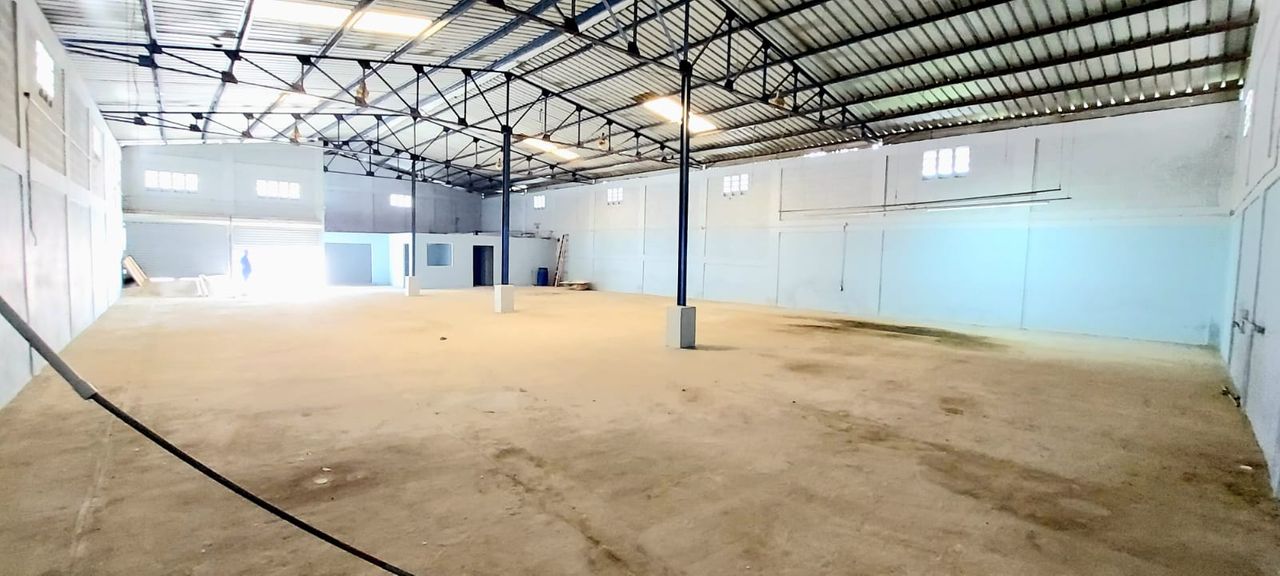 oficinas y locales comerciales - 🔵Alquilo Nave  600 mts prox al km 16 Aut. Duarte  3