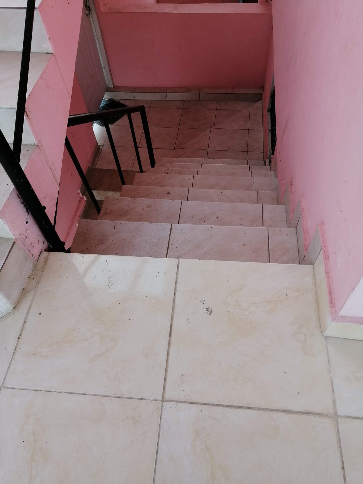 otros inmuebles - Vendo está propiedad 20 millones 