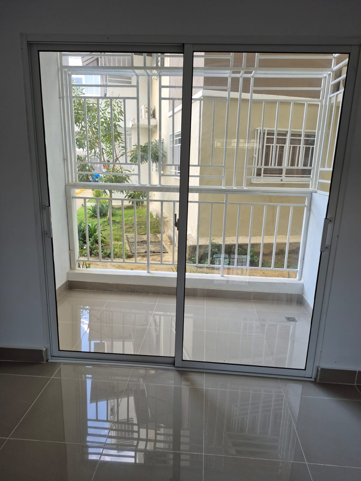 apartamentos - Apartamento en venta en Ciudad Modelo 5