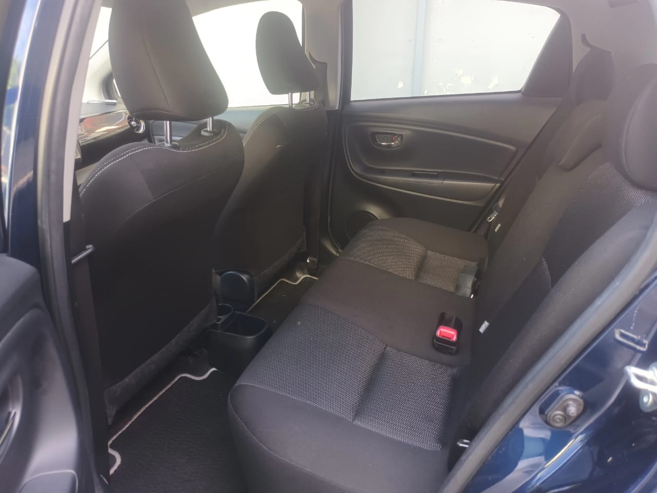 carros - TOYOTA VITZ 2019 7