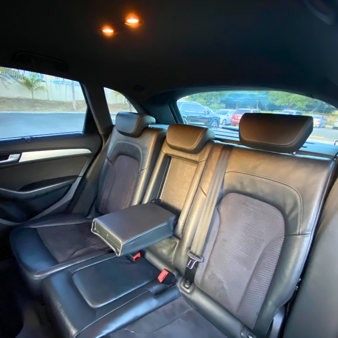 jeepetas y camionetas - AUDI Q5 TFSI 3.0T Quattro Prestige 4