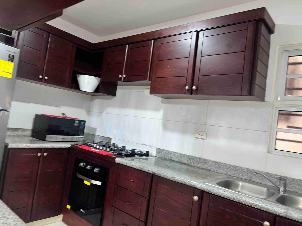 apartamentos - Vendo Apartamento En la Autopista de San Isidro 7