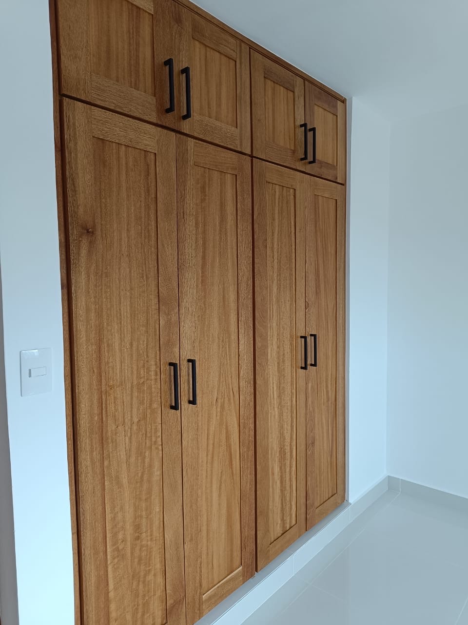 apartamentos - Hermoso apartamento en venta 8vo. piso residencial privado av. Hispanoamericana  6