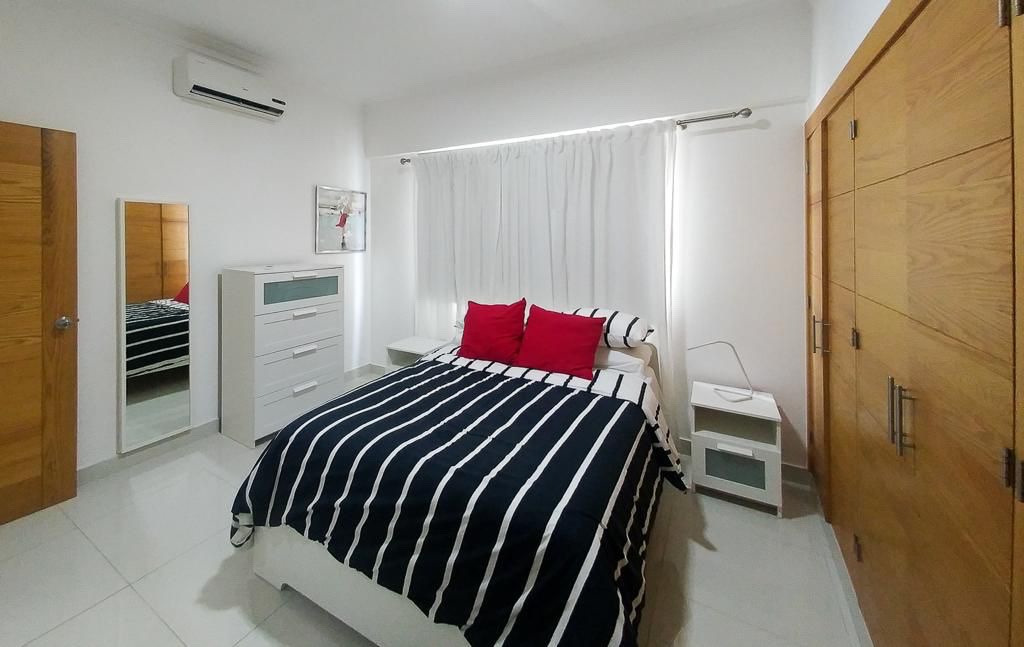 apartamentos - Piantini alquilo amueblado 2