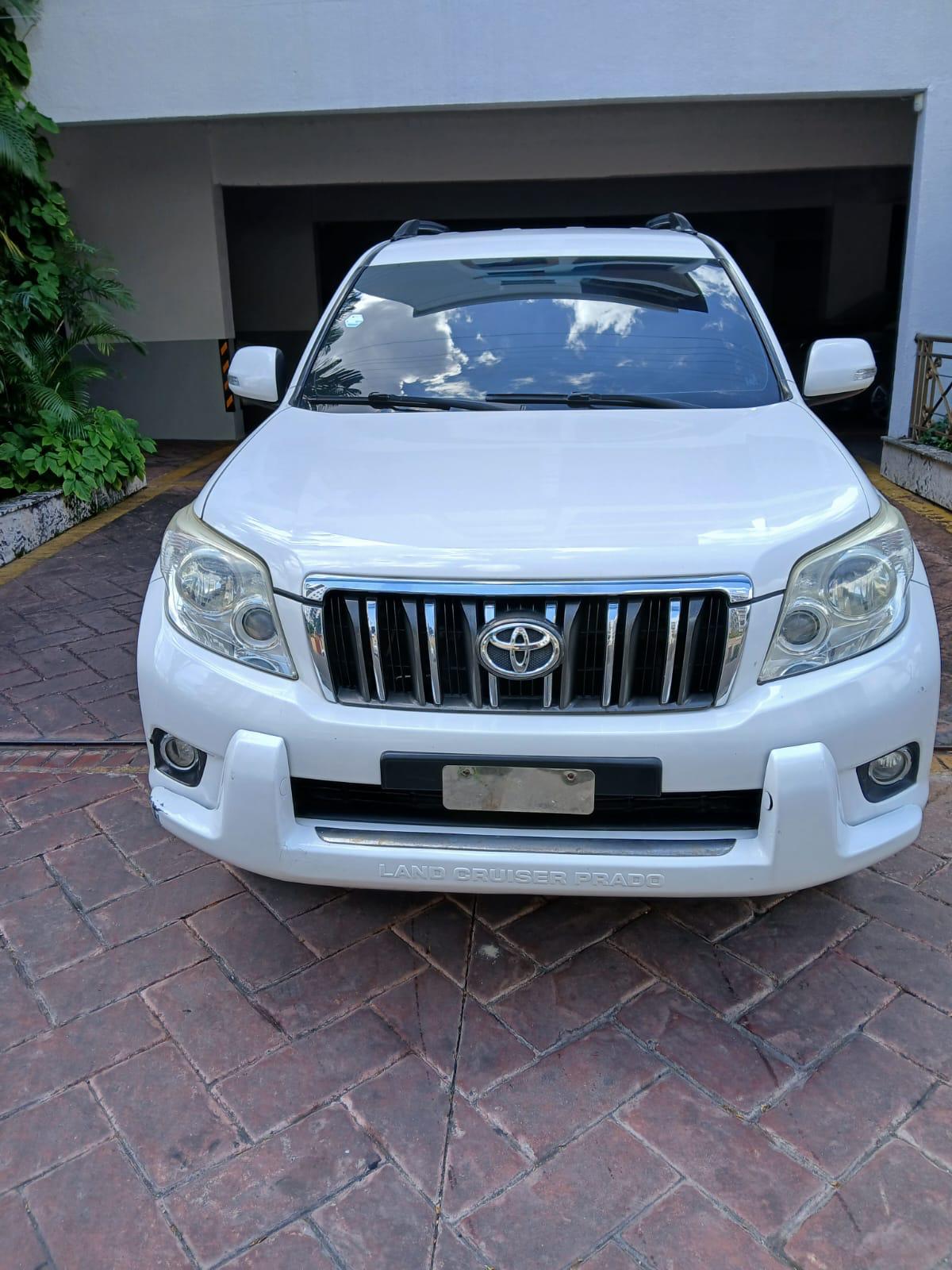 jeepetas y camionetas - Toyota land cruicer prado 2010 0