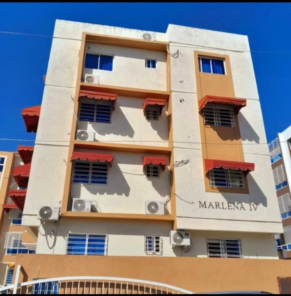 apartamentos - 2738- APTO. EN MIRADOR NORTE, STO. DGO.  0