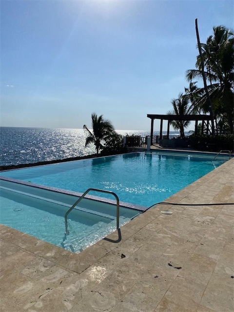apartamentos - Venta de apartamento frente al mar en Juan dolio con 180mts 0