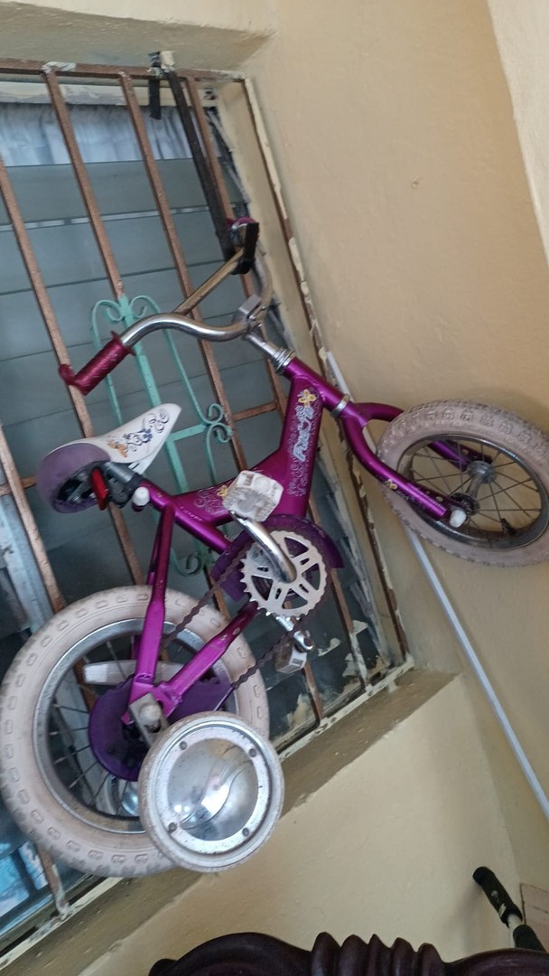 bicicletas y accesorios - Bicicletas de niña aro 12