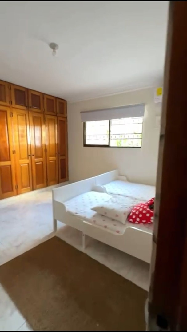 apartamentos - Vendo amplio y cómodo apartamento clásico en la mejor zona de Evaristo Morales.
 4